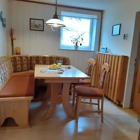 شقة Haus Dreier By Interhome