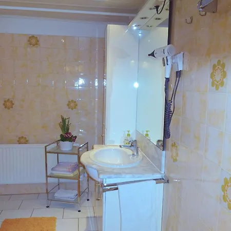 شقة Haus Dreier By Interhome *