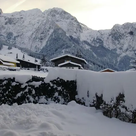 شقة Haus Dreier By Interhome